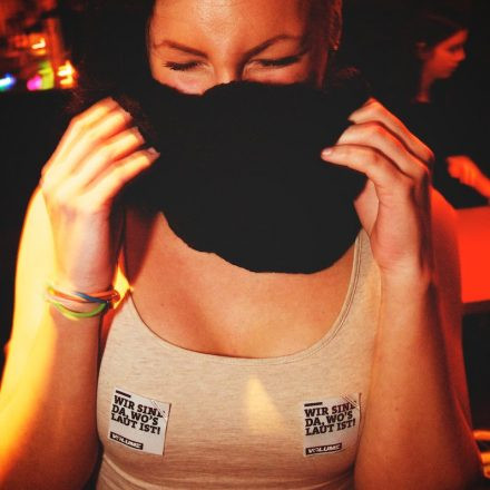 Drum and Bass gegen Hunger @ Camera Club
