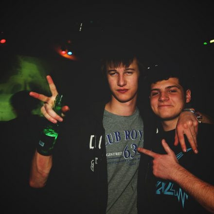 Drum and Bass gegen Hunger @ Camera Club