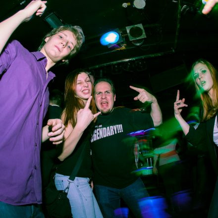Addicted to Female Rockpower @ U4