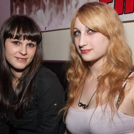 Addicted to Female Rockpower @ U4