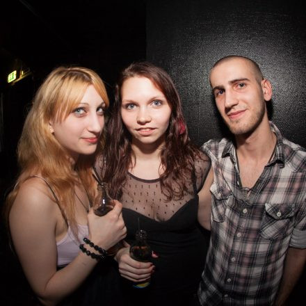 Addicted to Female Rockpower @ U4
