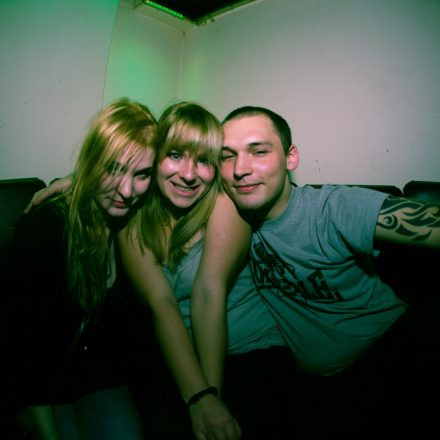 Addicted to Female Rockpower @ U4