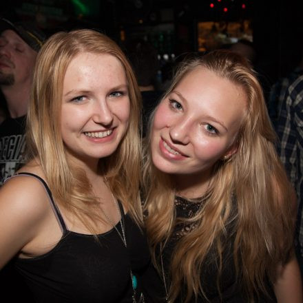 Addicted to Female Rockpower @ U4