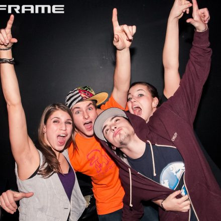 Mainframe & In Your Face pres. World Goes Down