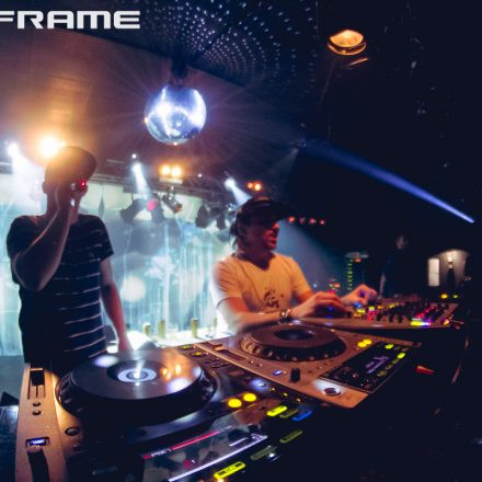 Mainframe & In Your Face pres. World Goes Down