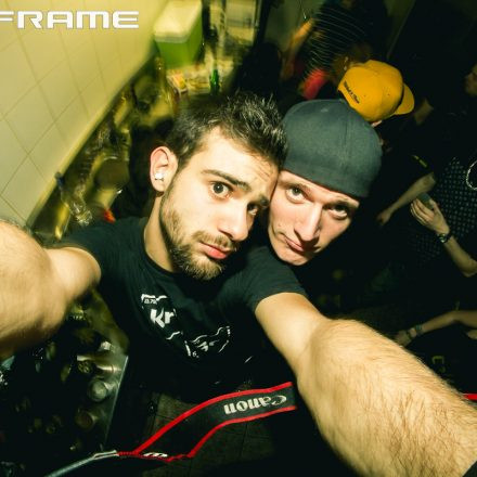 Mainframe & In Your Face pres. World Goes Down