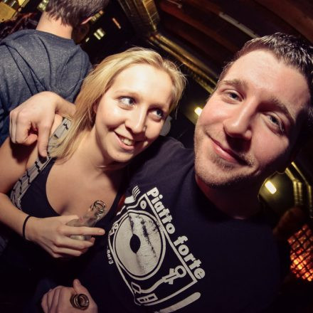Lost in Bass: Endlich 15! @ Pratersauna (support by P.Lipiarski)