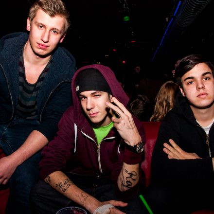 Eristoff Tracks Future Beatz feat. Fred V & Grafix @ Flex