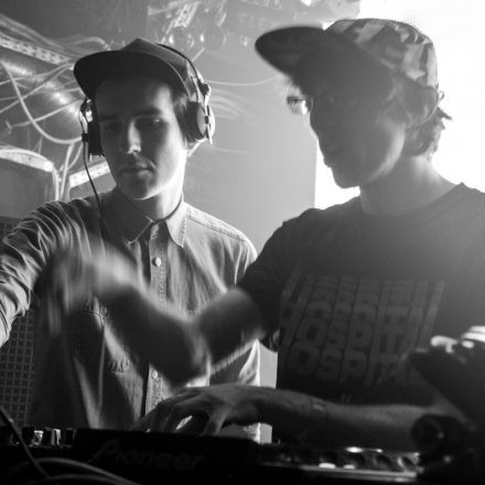 Eristoff Tracks Future Beatz feat. Fred V & Grafix @ Flex