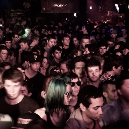 Eristoff Tracks Future Beatz feat. Fred V & Grafix @ Flex