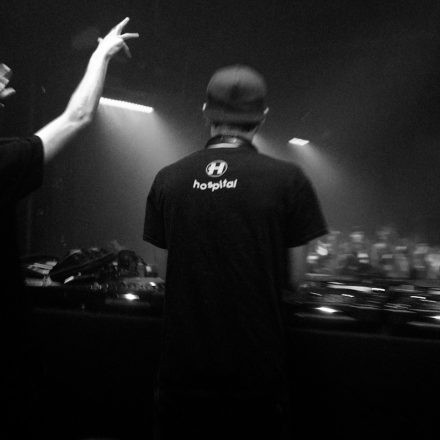 Eristoff Tracks Future Beatz feat. Fred V & Grafix @ Flex