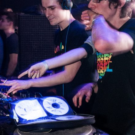 Eristoff Tracks Future Beatz feat. Fred V & Grafix @ Flex