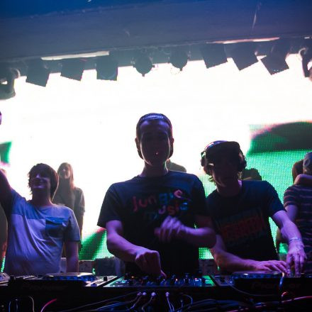 Eristoff Tracks Future Beatz feat. Fred V & Grafix Pt. II