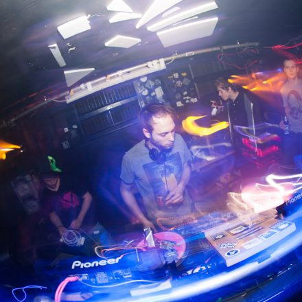 Reday2Rumble pres. die Musikveranstaltung ihres Vertrauens @ The Loft