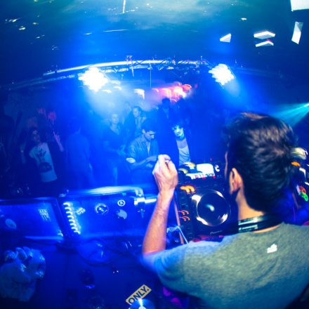 Reday2Rumble pres. die Musikveranstaltung ihres Vertrauens @ The Loft