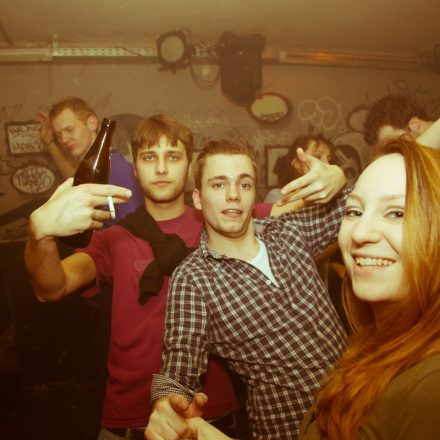 Schwester Semester @ The Loft