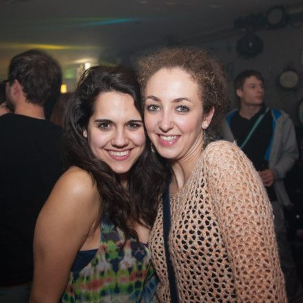 Schwester Semester @ The Loft