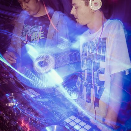 T H A T S H x T @ Flex