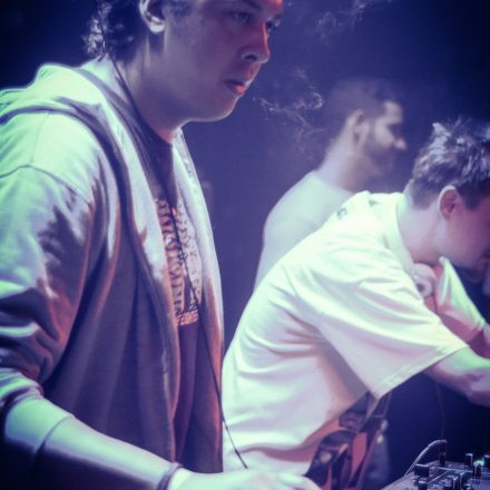 T H A T S H x T @ Flex