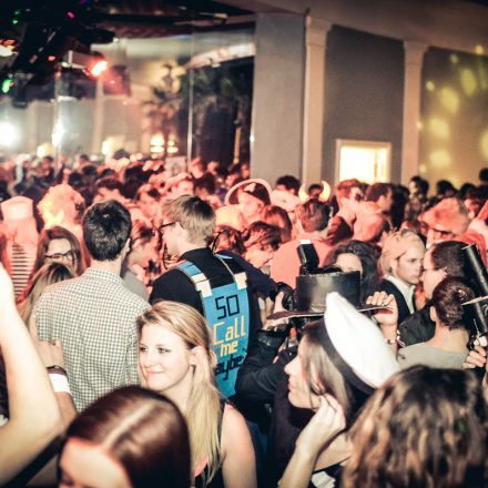 Cam Unifest Faschingsdienstag Gschnas @ Säulenhalle