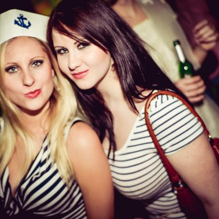 Cam Unifest Faschingsdienstag Gschnas @ Säulenhalle