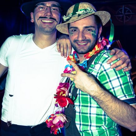 Hallowien vs. Fasching @ Klub Ost