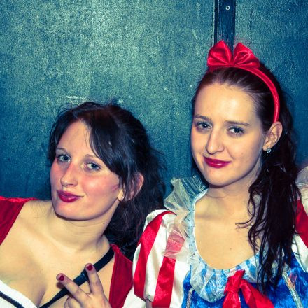 Hallowien vs. Fasching @ Klub Ost