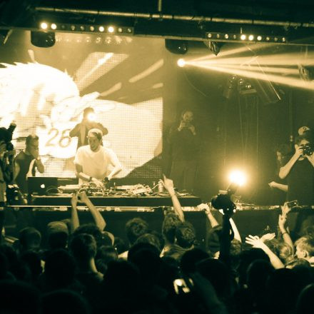 Canyoudigit presents: Baauer @ Flex