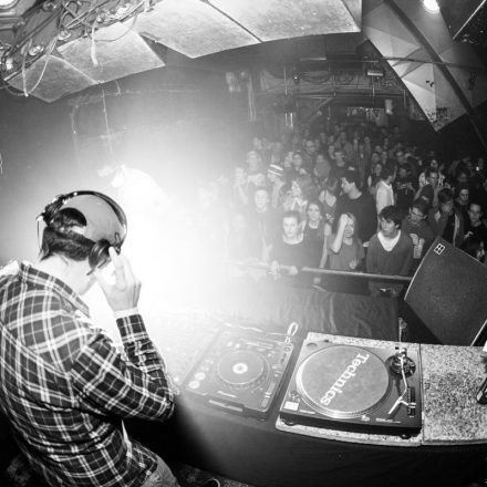 Vollkontakt & Lenzmann @ Fluc PART II