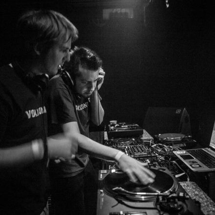 Vollkontakt & LENZMAN @ Fluc