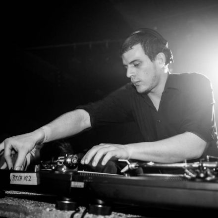 Vollkontakt & LENZMAN @ Fluc
