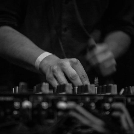 Vollkontakt & LENZMAN @ Fluc