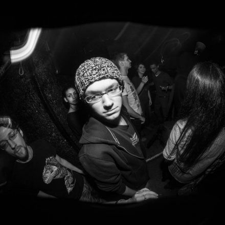 Vollkontakt & LENZMAN @ Fluc