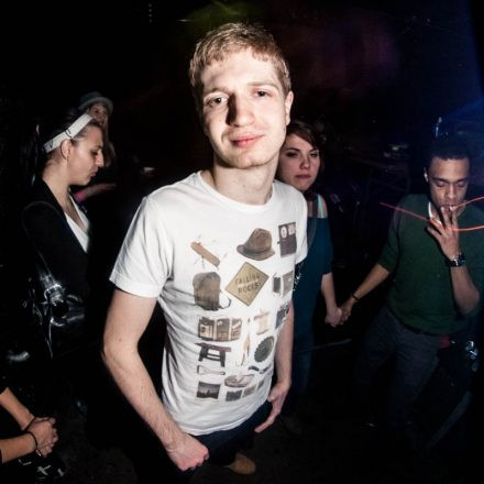 Vollkontakt & LENZMAN @ Fluc