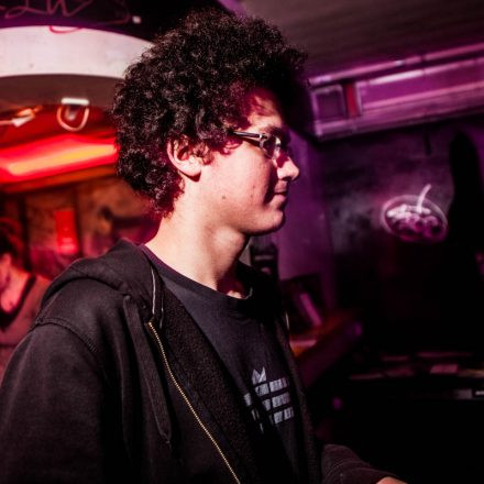 Vollkontakt & LENZMAN @ Fluc