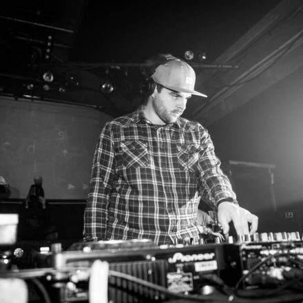 Vollkontakt & LENZMAN @ Fluc
