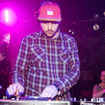 Vollkontakt & LENZMAN @ Fluc
