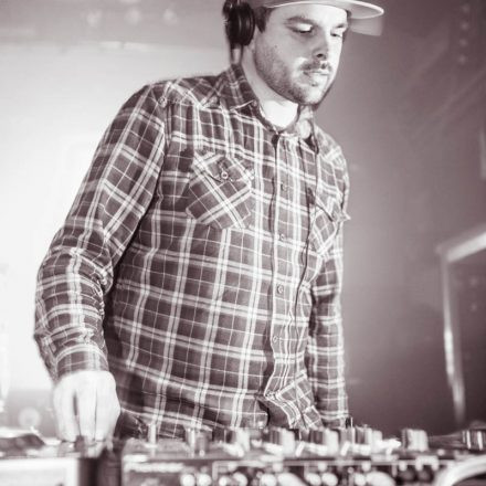 Vollkontakt & LENZMAN @ Fluc