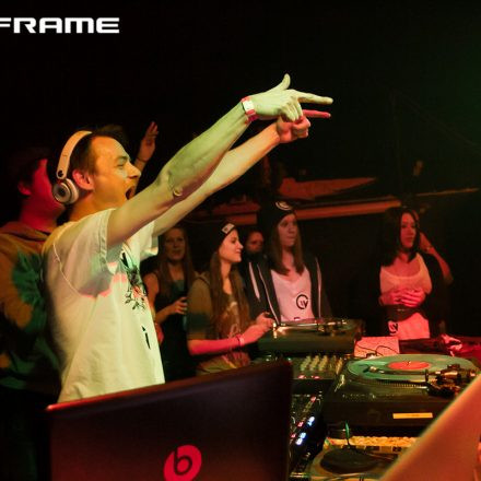 Mainframe pres. Audioporn Night @ Arena