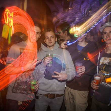 Cosmic Space Disco pres. Paradise Festival Warm-up @ Wuk