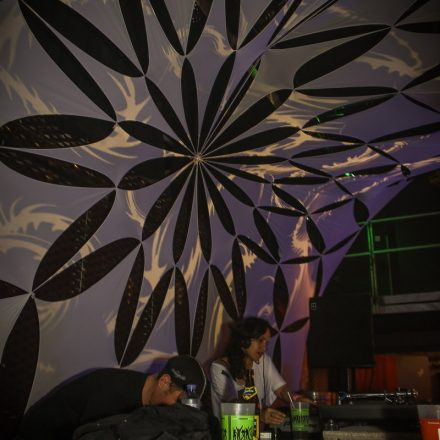 Cosmic Space Disco pres. Paradise Festival Warm-up @ Wuk