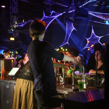 Cosmic Space Disco pres. Paradise Festival Warm-up @ Wuk