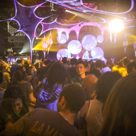 Cosmic Space Disco pres. Paradise Festival Warm-up @ Wuk