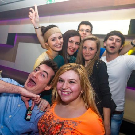 Uni Fridays @ Lutz - Der Club