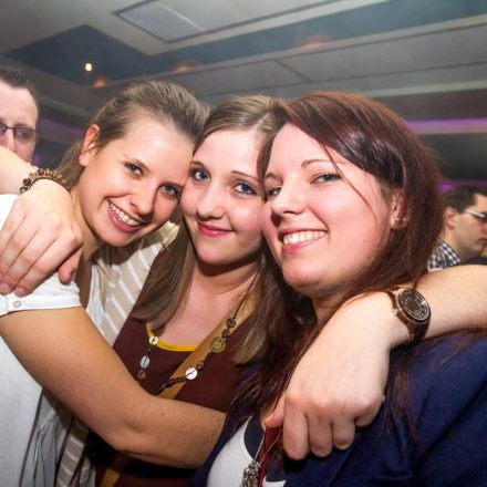Uni Fridays @ Lutz - Der Club