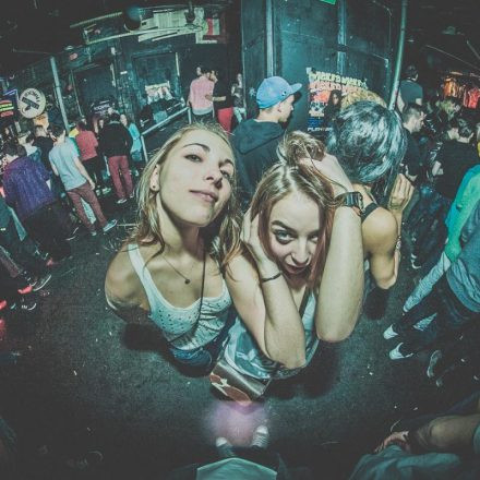 T H A T S H x T w/ Jumodaddy & Wondawulf (by P.Lipiarski)