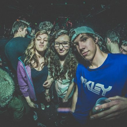 T H A T S H x T w/ Jumodaddy & Wondawulf (by P.Lipiarski)