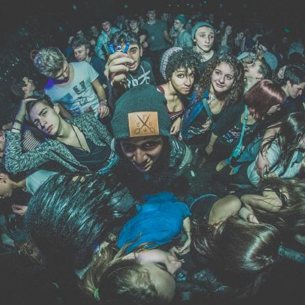 T H A T S H x T w/ Jumodaddy & Wondawulf (by P.Lipiarski)