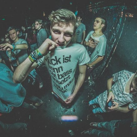 T H A T S H x T w/ Jumodaddy & Wondawulf (by P.Lipiarski)