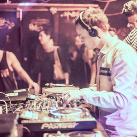 T H A T S H x T w/ Jumodaddy & Wondawulf (by P.Lipiarski)